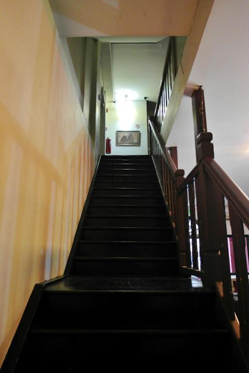 Number Eight Guesthouse Куала-Лумпур Экстерьер фото